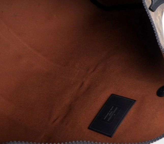 Louis Vuitton Keepall 55 Bandoulière – Monogram Duffle Bag
