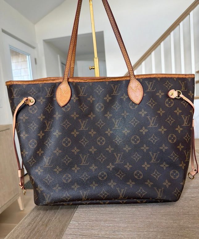 Louis Vuitton Neverfull MM Monogram Tote