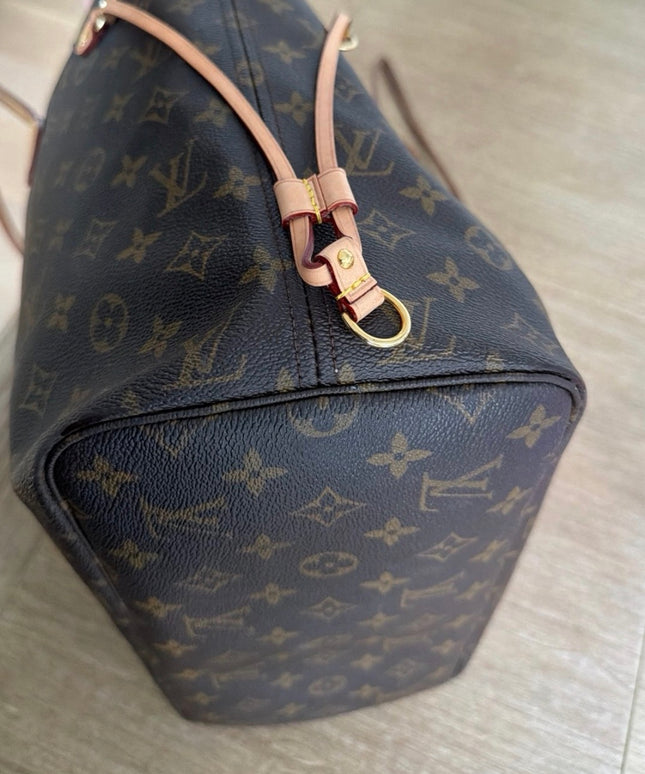 Louis Vuitton Neverfull MM Monogram Tote