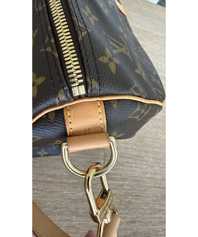 Sold!! Louis Vuitton monogram keepall 55 bandoulier duffle