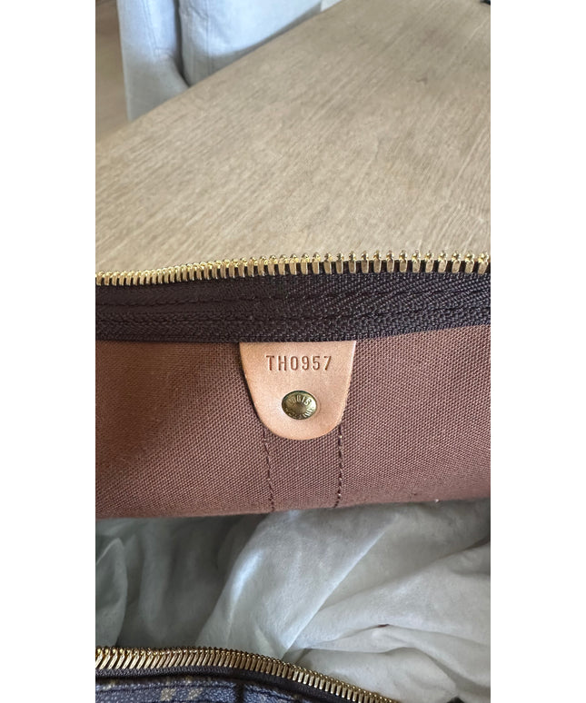 Sold!! Louis Vuitton monogram keepall 55 bandoulier duffle
