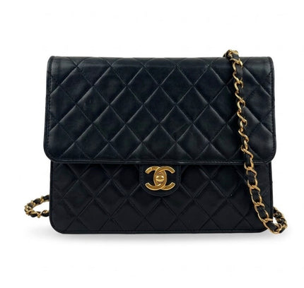 Chanel Quilted black Leather Shoulder flap Chain crossbody bag