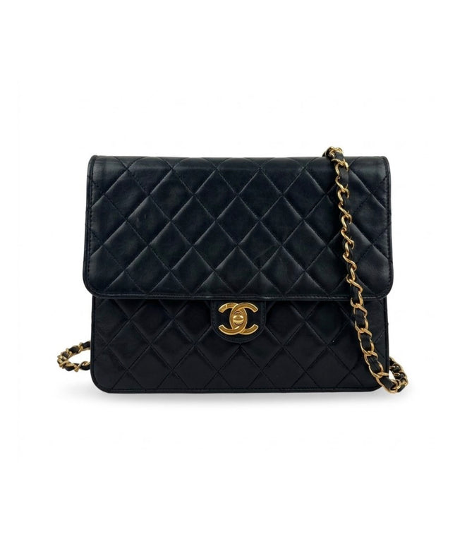 Chanel Quilted black Leather Shoulder flap Chain crossbody bag