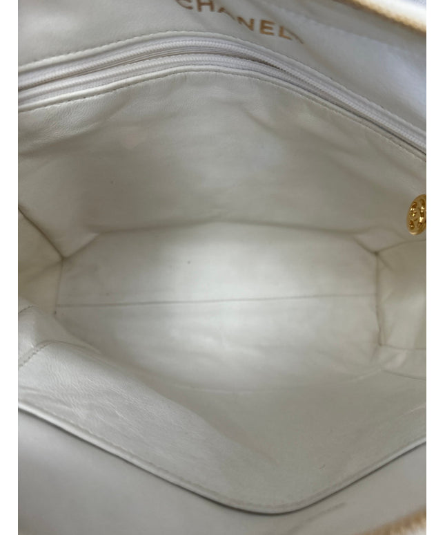 vintage Chanel white quilted calfskin handbag