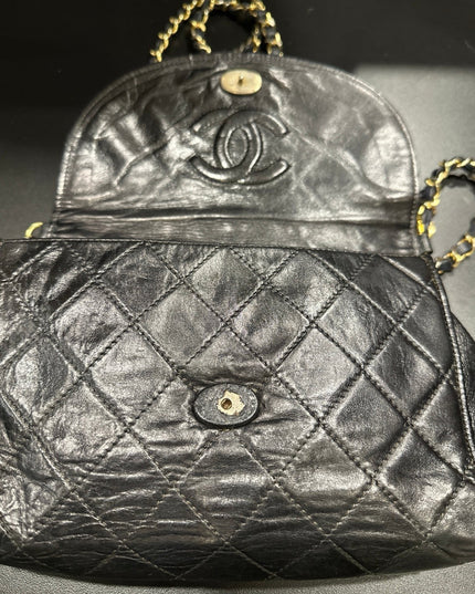 SOLD!! Authentic vintage Chanel black calfskin quilted flap chain tassel crossbody Bags