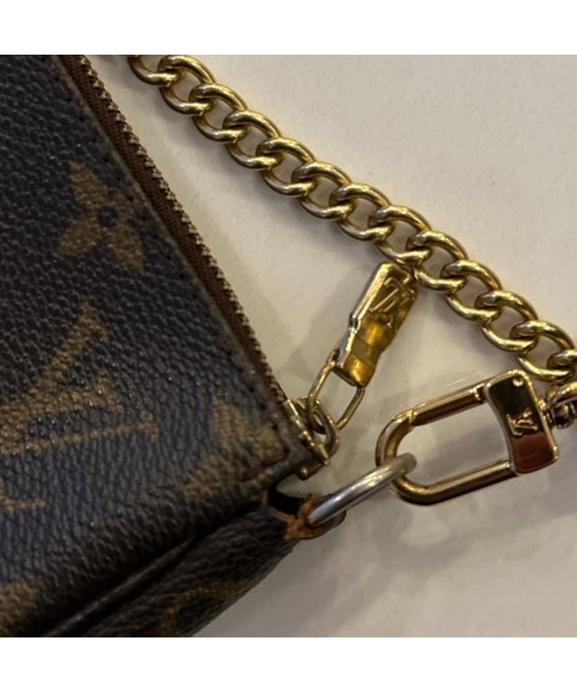 Louis Vuitton monogram Pochette Accessoires