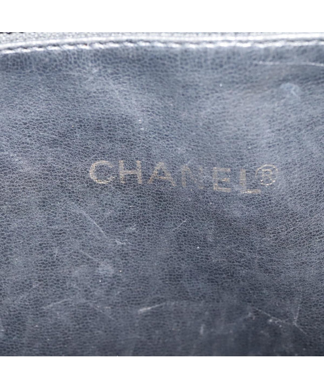 SOLD!! CHANEL Black calfskin leather Tote chain Bag